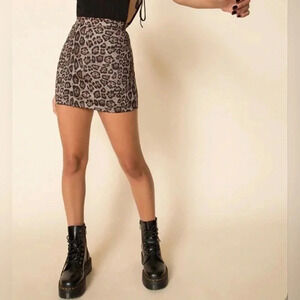 Revolve Superdown animal print mini skirt fall back to school small